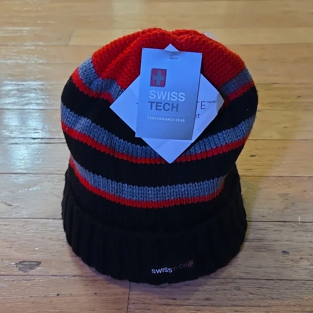SwissTech Unisex 3M Thinsulate Fully Lined One Size Beanie Cuff Hat